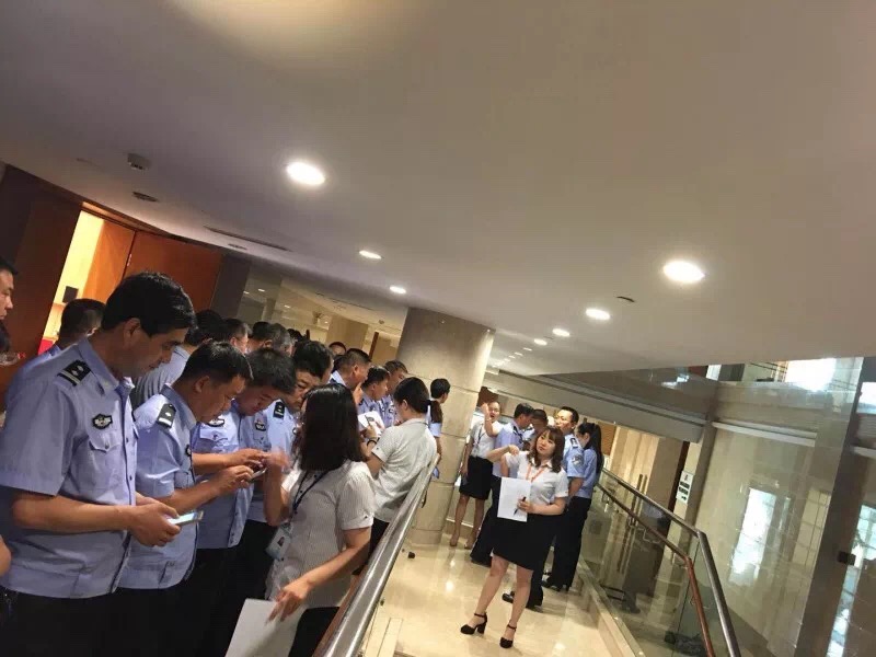 1528765930329586.jpg 1.jpg